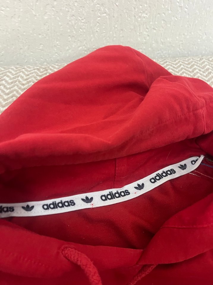 Kırmızı Kapüşonlu Adidas Sweatshirt - Görsel 3