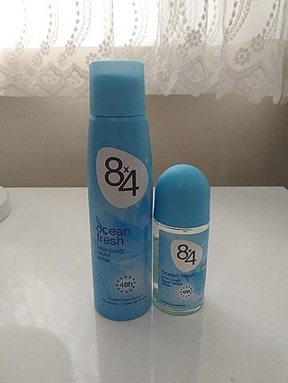 deodorant roll on ve parfüm