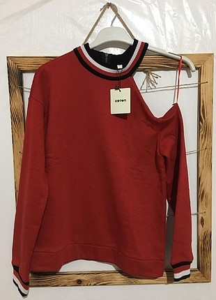 m Beden kırmızı Renk Çok şık sweat ????