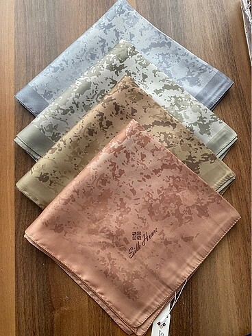SilkHome Shiny Eşarp