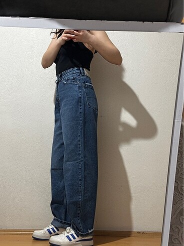 Urban Outfitters Jeann