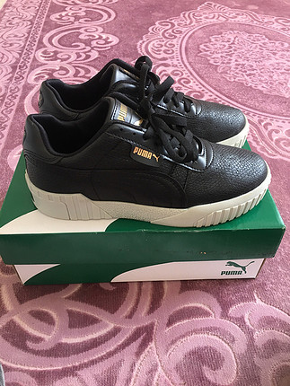 38 Beden siyah Renk Puma siyah 38 numara 