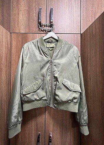Pull and Bear Bomber ceket