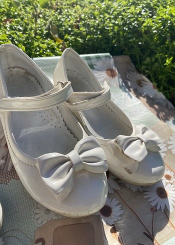 Kız Çocuk Beyaz Fiyonklu Babet Ayakkabı 2 çifttir - Görsel 4