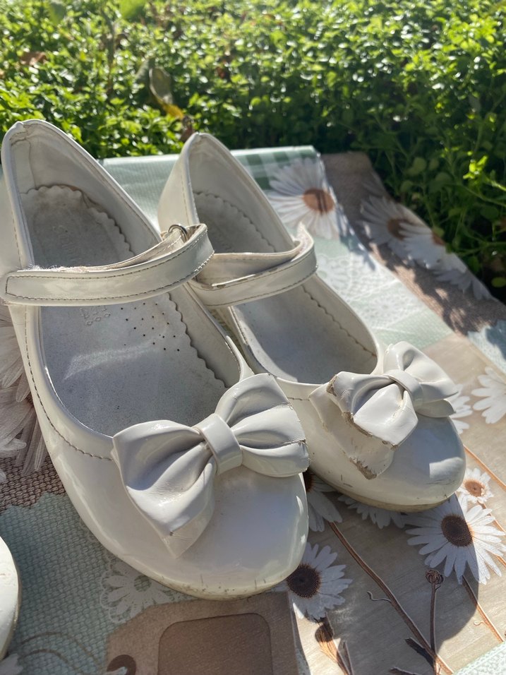 Kız Çocuk Beyaz Fiyonklu Babet Ayakkabı 2 çifttir - Görsel 4