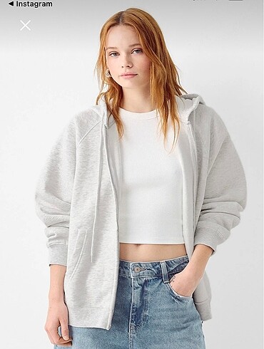 Bershka Kapüşonlu fermuarlı sweatshirt
