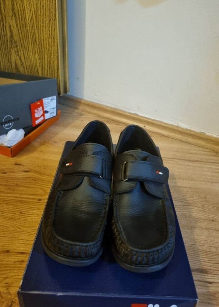 Siyah ayakkabı  - Görsel 3