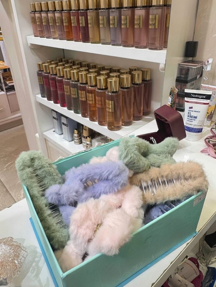 Renkli Peluş toka - Görsel 3