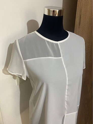 Beyaz kısa kol bluz - Görsel 3