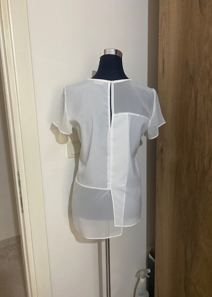 Beyaz kısa kol bluz - Görsel 2