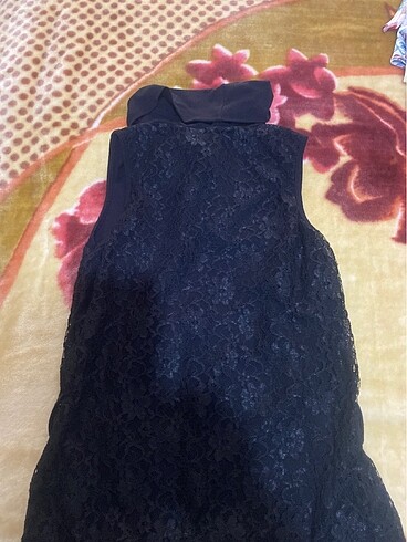 Siyah kolsuz degaje yaka güpür bluz - Görsel 5