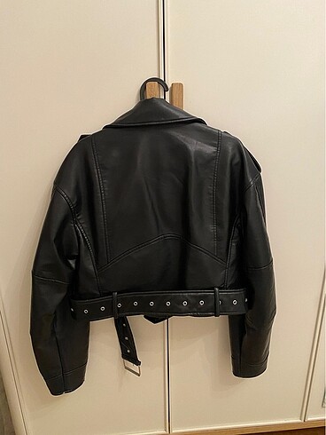 xs Beden Zara crop deri ceket
