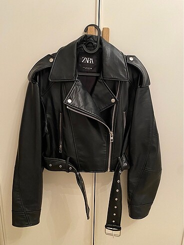 Zara Zara crop deri ceket