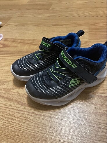 25 Beden Skechers
