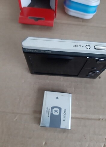 SONY DSC-W180 10.1 MP 3X OPT 2.7 LCD Dijital Fotoğraf Makinesi+ 