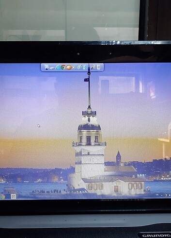 Beden Grundig i7 2 NESİL 2670QM 320 GB HDD 4 GB RAM 1GB EKRAN KARTI