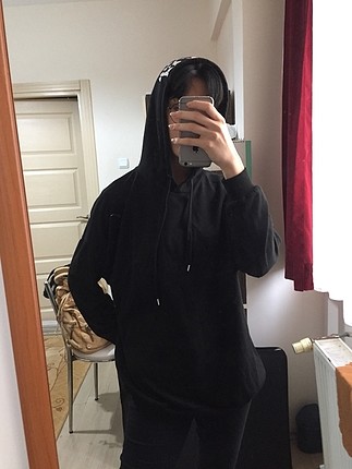 siyah sweatshirt
