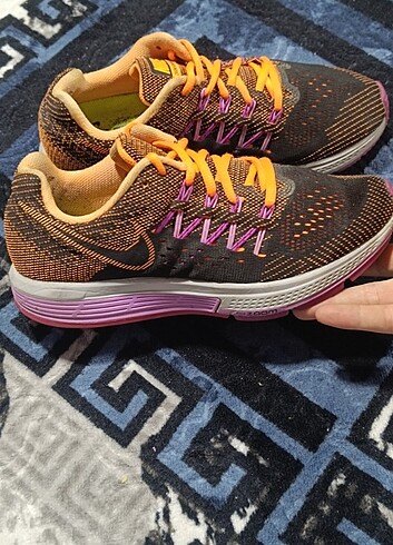 Nike Spor Ayakkabı