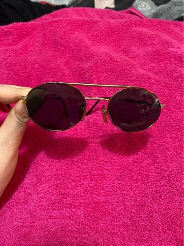 Zara Retro güneş gözlüğü