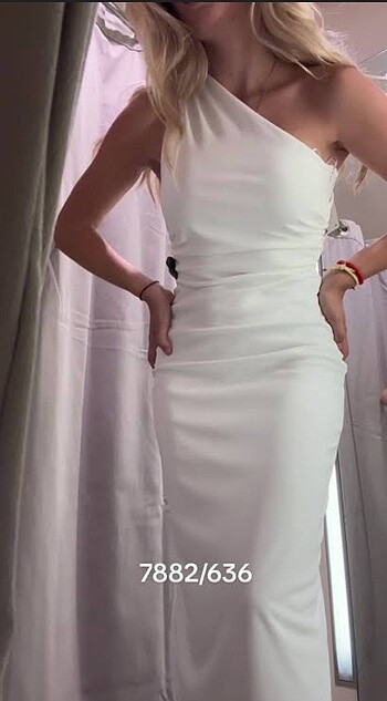 xs Beden beyaz Renk Zara Elbise