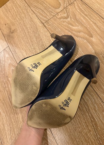 Kadın Lacivert Rugan Stiletto Topuklu Ayakkabı - Görsel 5