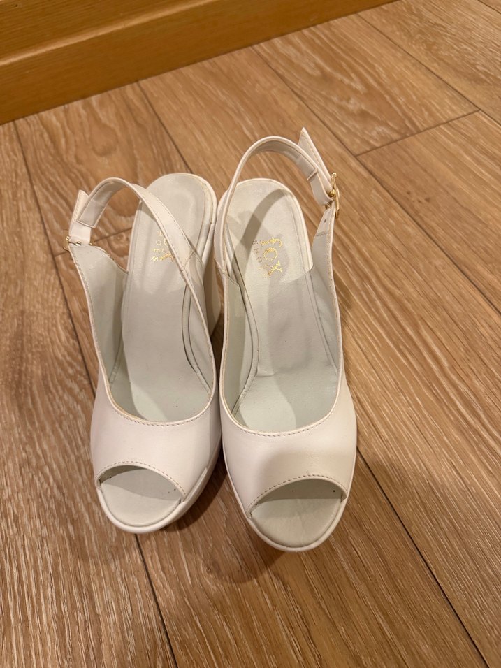 Beyaz Kadın Dolgu Topuklu Abiye Ayakkabı - Görsel 2