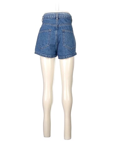 34 Beden H&M Mini Şort %70 İndirimli.