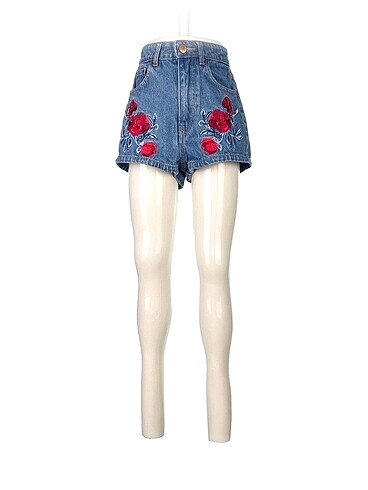H&M Mini Şort %70 İndirimli.