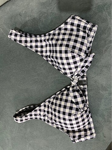 bikini üstü