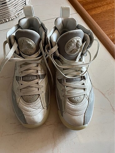 Nike jordan basketbol ayakkabısı
