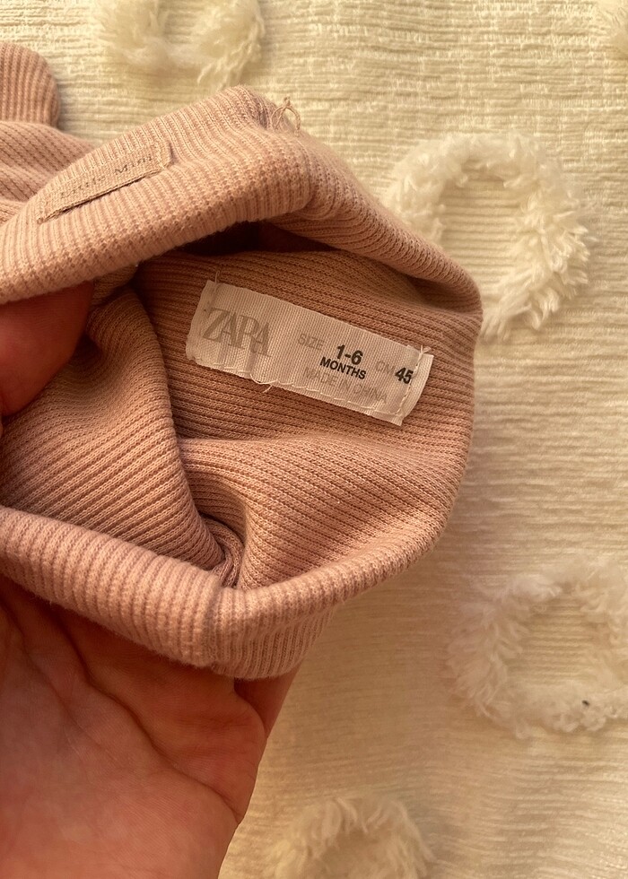 Zara şapka 2 şapka 200 tll - Görsel 2