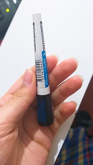 diğer Beden Maybelline Eyeliner