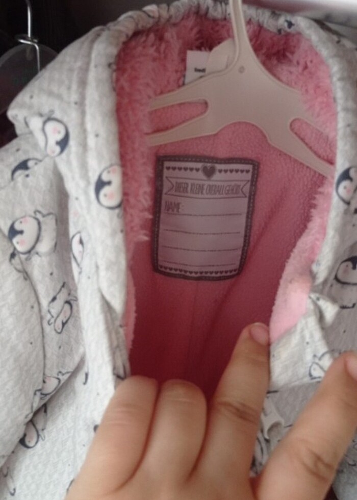 Az giyilmis astronot mont  - Görsel 3