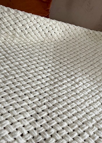 Beyaz Örgü Bebek Battaniyesi - Görsel 3
