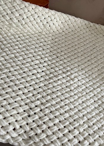 Beyaz Örgü Bebek Battaniyesi - Görsel 5