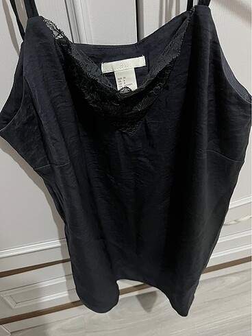 H&M askılı bluz