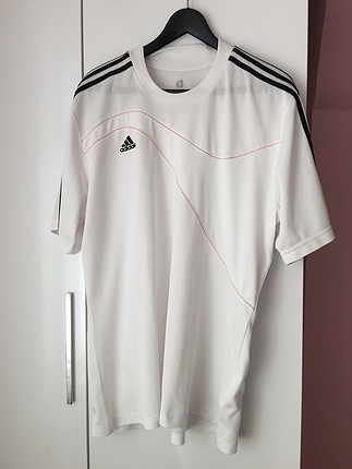 Erkek Adidas tshirt