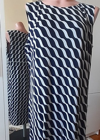 Kolsuz Lacivert Midi Elbise - Görsel 5