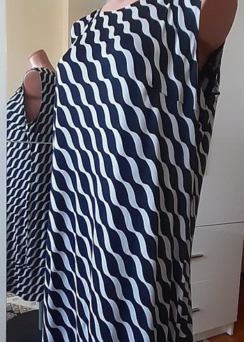 Kolsuz Lacivert Midi Elbise - Görsel 6