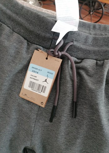 JORDAN EŞOFMAN ALTI SIFIR L BEDEN - Görsel 3