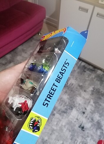 Beden EN UCUZ HOT WHEELS 5'Lİ ARABA SETİ