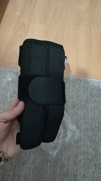 Beden siyah Renk Sag el destekli el bilek ateli