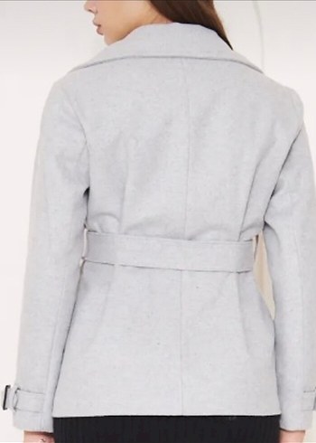 Kemerli Gri Kısa Kadın Kaban - Görsel 2