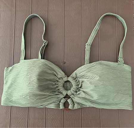 Penti bikini üstü