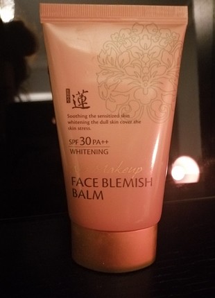 Welcos face blemish balm