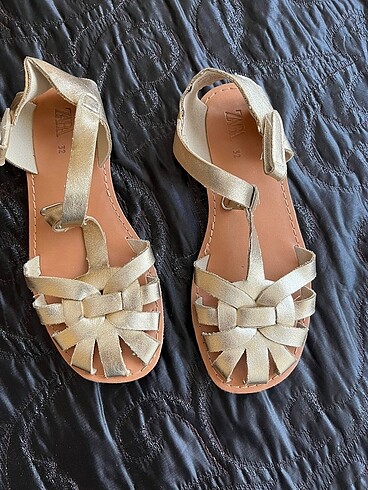Zara Zara gold sandalet 32 no