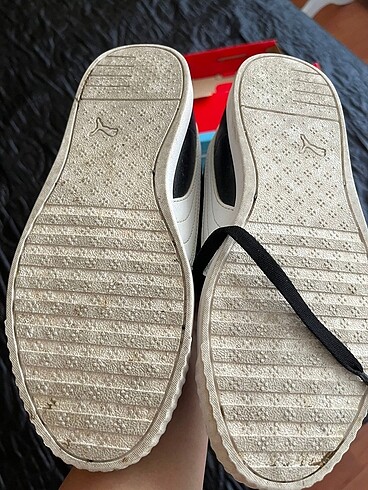 36 Beden siyah Renk Puma siyah spor ayakkabı 36 no