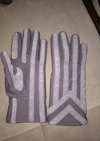 Gri Dantel Detaylı Kadın Eldivenleri - Görsel 2