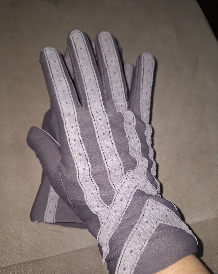 Gri Dantel Detaylı Kadın Eldivenleri - Görsel 5