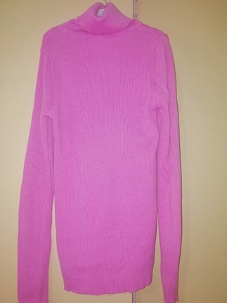 Pembe boğazlı kazak